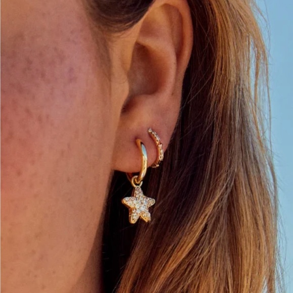 Kendra Scott Jae Convertible Gold Star Pave Huggie Earrings - Picture 2 of 5